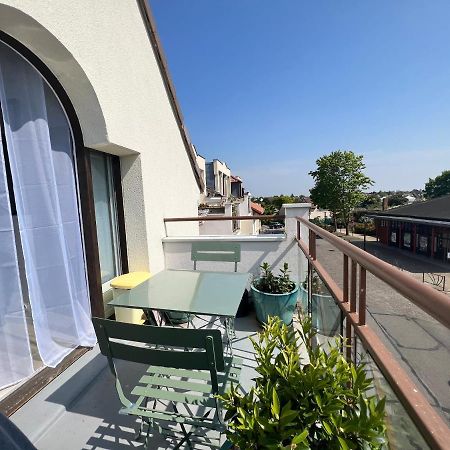 Cosysmartstudio Montigny-le-Bretonneux Exterior foto